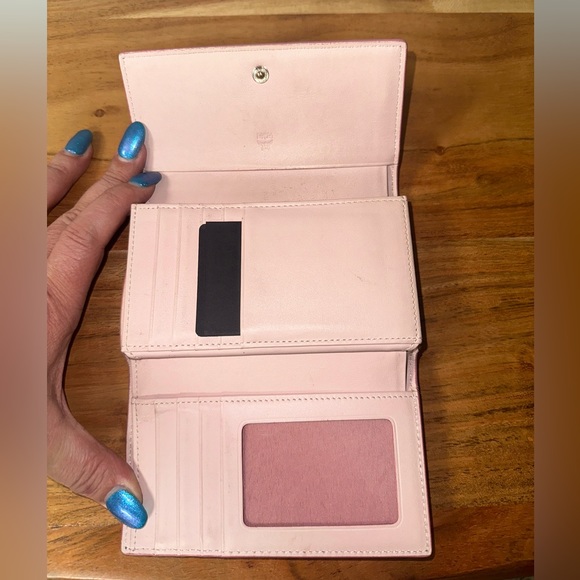 MCM Visetos Trifold Wallet - Picture 3 of 4